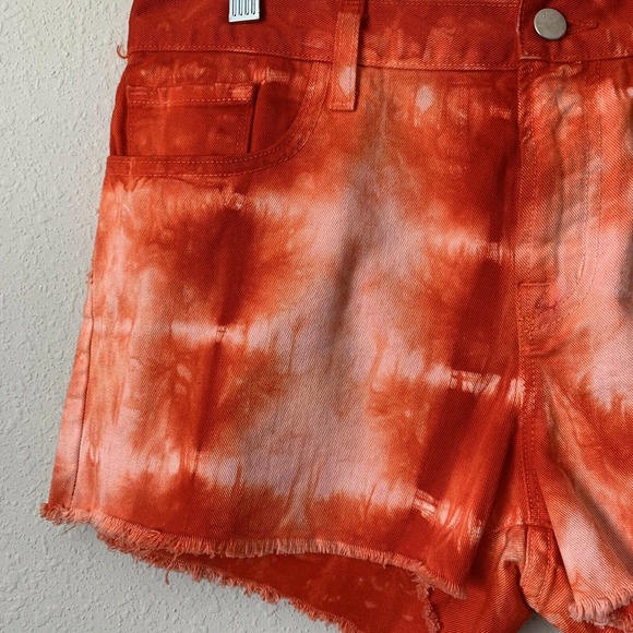 J Brand Tied Cherry Tomato Low Rise Cut Off Tie Dye Denim Shorts - Picture 3 of 5